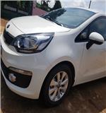 xe tự lái 4 chỗ số tự độngkia rio mazda3