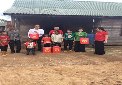 Thuê xe Đưa đón khách công tác