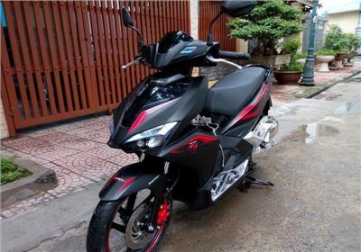 Thuê xe máy Air Blade 2019