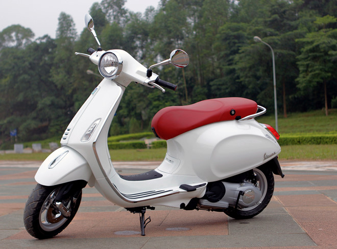 Thuê xe Vespa Primavera